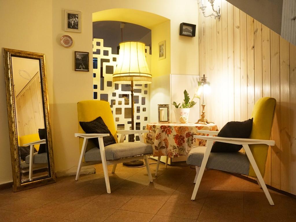 Explorer Hostel & Apartment Stare Miasto Old Town 24H #Don'T Be A Tourist, Be An Explorer! Posen Exterior foto