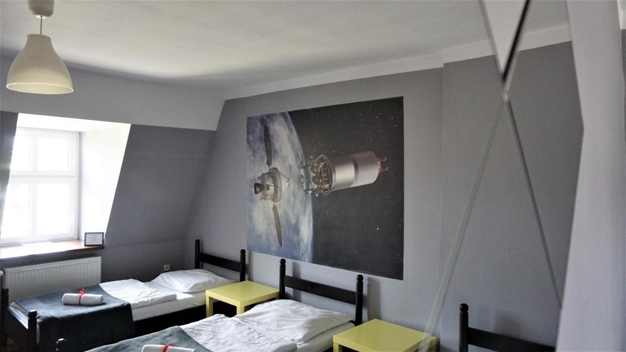 Explorer Hostel & Apartment Stare Miasto Old Town 24H #Don'T Be A Tourist, Be An Explorer! Posen Exterior foto